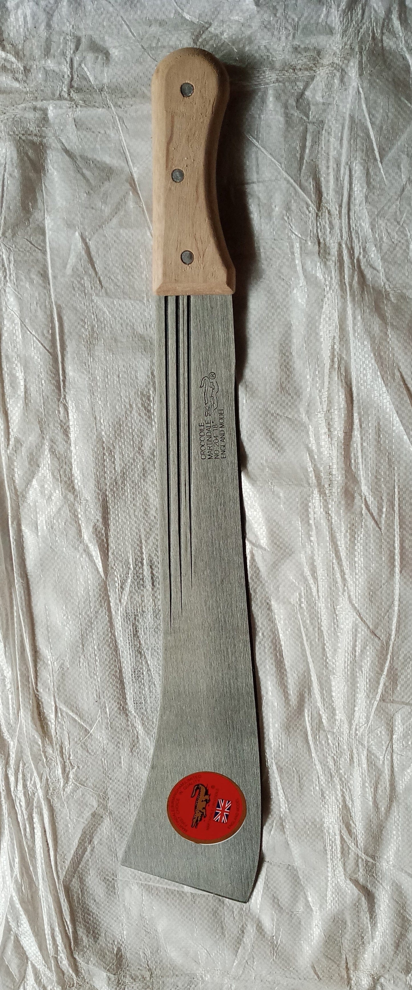 JADE Crocodile Machete Agro-toolz 204 wooden